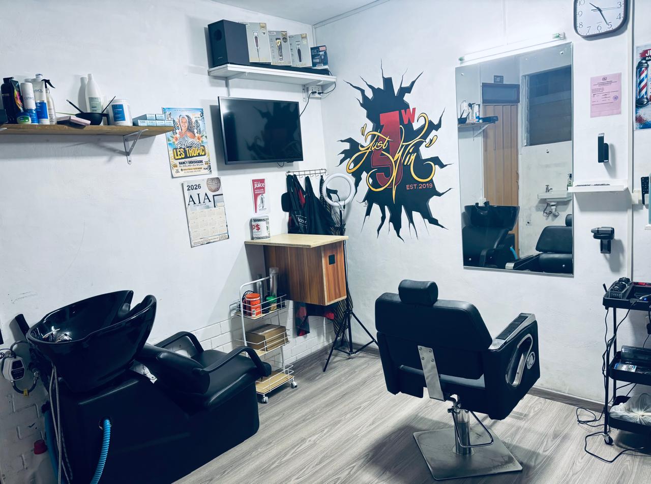 Just4win Barberstudio photo